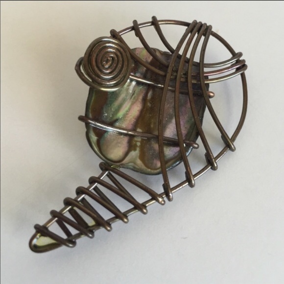 Handcrafted Artisan Wire and Abalone Shell Pin - Picture 3 of 8